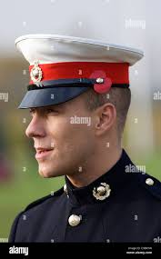 Croucher hi-res stock photography and images