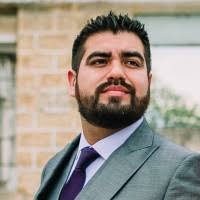 60+ perfiles de «Mayo»