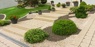 Utilisation des galets au jardin. Votre Guide Pour Decorer Un Massif Avec Des Galets Samse