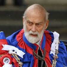 Piers Morgan authorised illegal blagging of prince's bank details, court  told