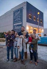 Www Erinandben Co Laurel Mississippi Home Town On Hgtv Heirloom Home Goods By Ben Erin Napier Erin Napier Home Town Hgtv Laurel