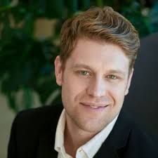 Cross Plains Agents, 17 Compass Real Estate Agents