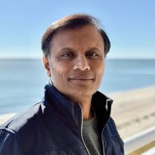 End of a fruitful and fulfilling chapter, excited to see what the future  brings #graduation2020