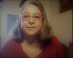 Annie Hurlburt's Instagram, Twitter & Facebook