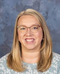 Happy birthday to our wonderful Speech Language Pathologist, Caroline Allen!  She is a graduate of the University of Alabama. She is married with two  children, and she enjoys reading, traveling, and spending