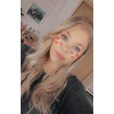 Who does everyone want to win?👀