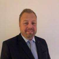 8 "Emer Navarro" profiles