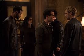 Resultado de imagem para Shadowhunters: 2Ã—3 magnus e alec
