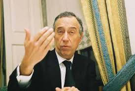 Marcelo rebelo de sousa hat es offenbar in der ersten runde geschafft: A Falacia De Marcelo Esquerda