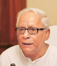 Kolkata, Aug 23 - Raising the hackles of the opposition, the state administration has denied former West Bengal Chief Minister Buddhadeb Bhattacharjee ... - buddhadeb-bhattacharjee01