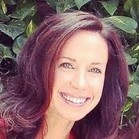 Eileen Fitzgibbons's Instagram, Twitter & Facebook