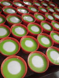 Kuih nona manis | semanis janji manismu. Kuih Nona Manis Yang Ni Guna Ketuk Ketuk Ramadan Facebook