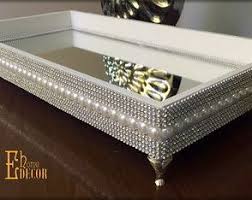 Caixa De Mdf Decorada Com Perola E Espelho Bandeja Perolas Strass Bandejas Decoradas Como Fazer Bandeja Espelhada Bandeja Com Espelho