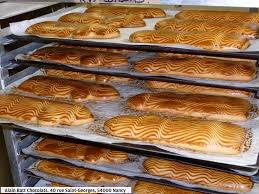 Pains D Epices De Saint Nicolas En Savoir Plus Sur La Saint Nicolas Http Www Nancy Tourisme Fr Sortir Grands Evenement Hot Dog Buns Alsace Lorraine Alsace