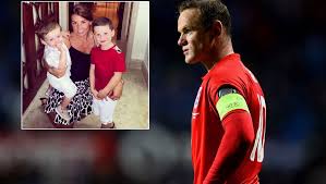 Auch privat stellt der fußballprofi einige rekorde auf. Wayne Rooney Frau Und Kinder Urlauben Allein Auf Barbados Bunte De