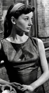 Audrey Hepburn The Secret People Audrey Hepburn Photos Audrey Hepburn Style Hepburn Style