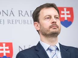 Slovakian prime minister igor matovic made a surprise announcement that he was resigning and would swap roles with finance minister eduard heger, paving the way out of a government crisis. Politici Si Pripomenuli Snp Foto Vallo Vyvesil Antifasisticku Vlajku Musime Hovorit Pravdu Galeria Topky Sk