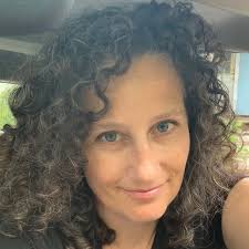 Eileen De Rosas (@eileenderosasart) • Instagram photos and videos