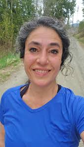 🟢Jenna's Training tip🟢 Step back from the treadmill! But not all of the  way off, it's a necessary training tool for a lot of us. One thing I see  too often at