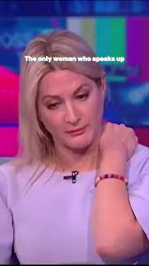 The ONLY woman who speaks up!#fyp #fypuk🇬🇧📍 #fypage #women #alexphillips  #migrants #streetcrime #safety