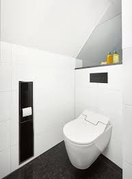 Scopri ricette, idee per la casa, consigli di stile e altre idee da provare. Wannenfreuden Unterm Dach Designigel Badezimmer Mit Schrage Badezimmer Bad Mit Dachschrage