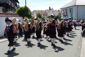 ᐅ dsk regionalverband in 67304 eisenberg (pfalz). Spielmannszug Eisenberg Ein Musikverein Mit Langer Tradition Und Ein Kulturtrager Der Stadt Eisenberg Vereinschronik Spielmannszug Eisenberg