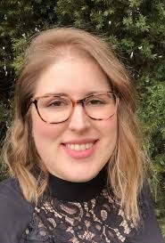 Lisa Kunkle's Instagram, Twitter & Facebook