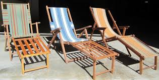 Beach Lounge With Foot Rest 1stdibs Com Deck Chairs Outdoor Chairs Chair