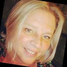 Kelly Ramsden's Instagram, Twitter & Facebook