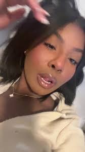 Helen Rogerson's Instagram, Twitter & Facebook