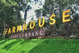 Candi borobudur merupakan salah satu resor wisata terindah di indonesia. 20 Inspirasi Descriptive Text Tempat Wisata Bandung Cakrawala