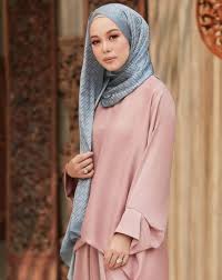 Lượt xem 23 n4 tháng trước. Dari Seorang Blogger Kini Vivy Yusof Lakar Ulang Tahun Ke 10 Jadi Usahawan Berjaya Nona