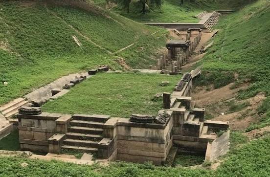 Sahastralinga Talav: Patan's Sacred Tank