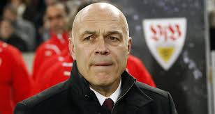 He played as a sweeper and central midfielder. Schalke 04 Christian Gross Is The New Coach Official Onze Mondial Canada24 News English