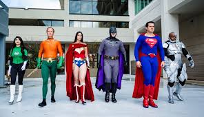 Ideen Fur Gruppenkostume Manner Frauen Justice League Carnival Karneval Kostum Manner Gruppenkostume Fasching Karneval