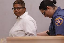 Ex-probation officer who took bribes from drug offender gets 3 years in  prison