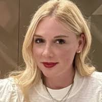 Jennifer Selden's Instagram, Twitter & Facebook