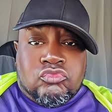 New cutsie shorts #BigMama