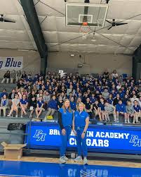 Amber Martin and Kayla Thurman from Ole Brook Kids spoke to 4th- 6th grade  BA students about the importance of hygeine today. The presentation was  informative and helped with self awareness and