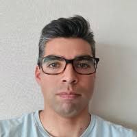 20+ perfiles de «Christopher Vidal»