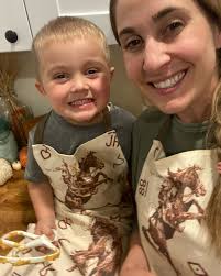 Hello! Let me reintroduce myself and my family to you!! I'm Sammy Jo  Kristiansen, wife to Kyle and Mama to Graham and Rayna Mae. The four of us  currently make up KrisCo