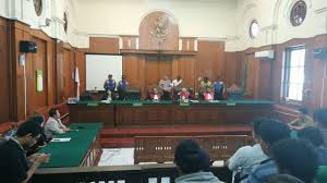 Sengketa pulau sipadan dan ligitan yang terjadi saat itu sempat menggemparkan warga indonesia dan juga malaysia. Hakim Kutip Sengketa Pulau Sipadan Ligitan Dalam Putusan Wisma Persebaya Suara Surabaya