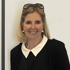 Meet Devan, one of our Financial Solutions reps at our RidgePointe  Experience Center. He has been with First Tech for 6 years and is an avid  writer and menswear enthusiast. Not only