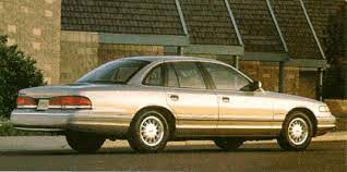 2011 ford crown victoria expert review. 1995 Ford Crown Victoria Review
