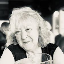 I'd be interested in finding more than one friend. How do i do that ?