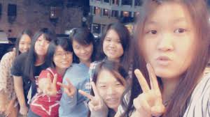 Kai Ying updated her cover photo.