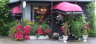 Always known as the best place in roseville to buy flowers , our charming location on estates drive was built by the original owner as the blossom shop in the 1960's and became judy's blossom shop. Home