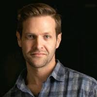 300+ perfiles de «Eversman»