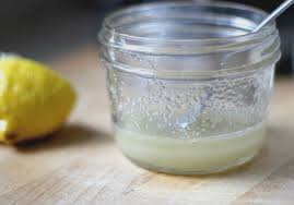 Kandungan vitamin c pada lemon mampu menghilangkan flek hitam bekas jerawat di wajah. Hilangkan Flek Hitam Pada Wajah Dengan Air Perasan Lemon Okezone Lifestyle