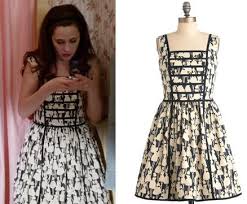 Jess S Black And White Dress In New Girl Flashback New Girl Outfits Black N White Dress Dresses
